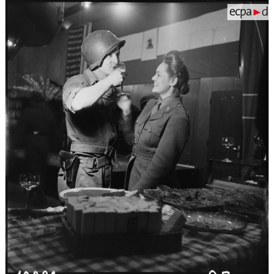 Foyer du soldat de la 1re armée à Karlsruhe. [description provisoire]