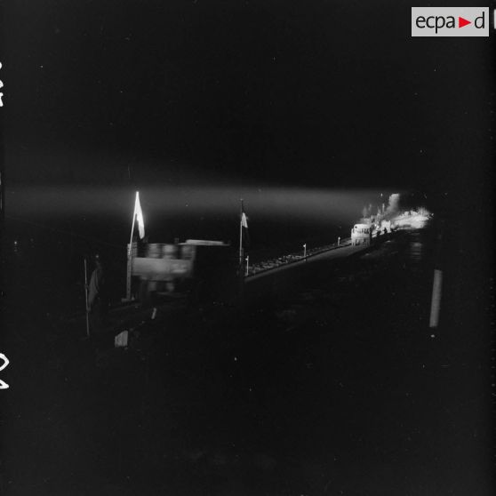 De nuit, pont sur le Rhin à Spire. [description provisoire]