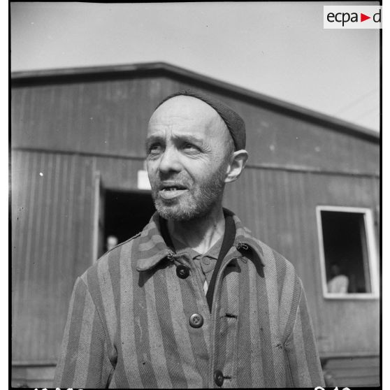 Portrait d'un déporté rescapé du camp de Vaihingen. [description provisoire]