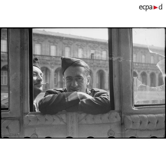 Reporters du SCA dans Rastatt. [description provisoire]