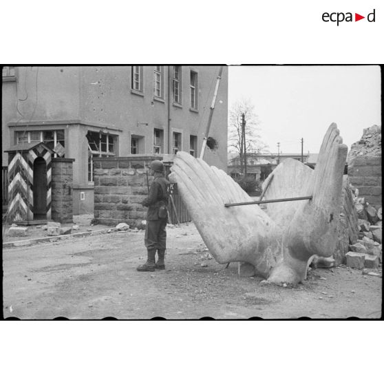 Caserne de la Waffen SS dans Rastatt. [description provisoire]