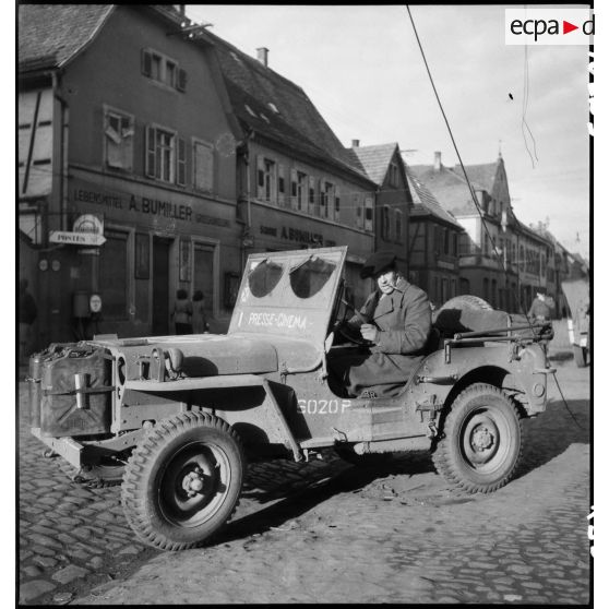 Le photographe Claude Fromenti ? [description provisoire]