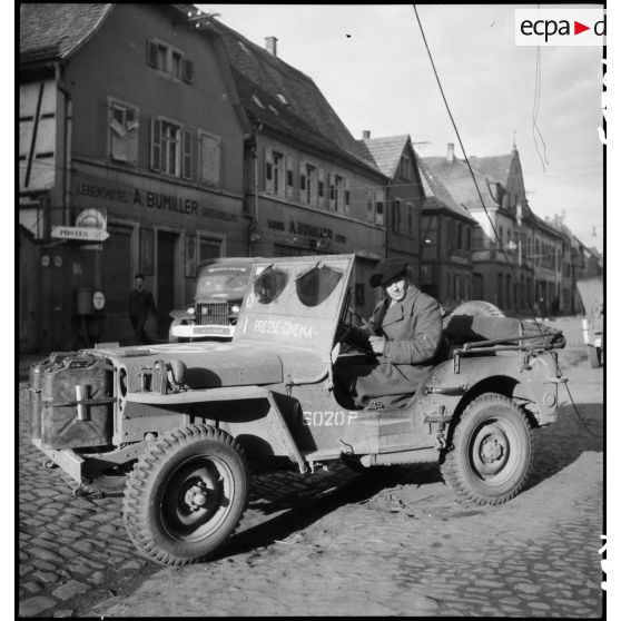 Le photographe Claude Fromenti ? [description provisoire]