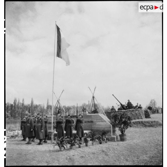 Cérémonie des couleurs à Spire. [description provisoire]