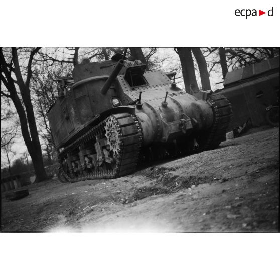 Char de dépannage M31 sur châssis de Lee d'un des ateliers régimentaires ou de l'atelier divisionnaire. [description provisoire]