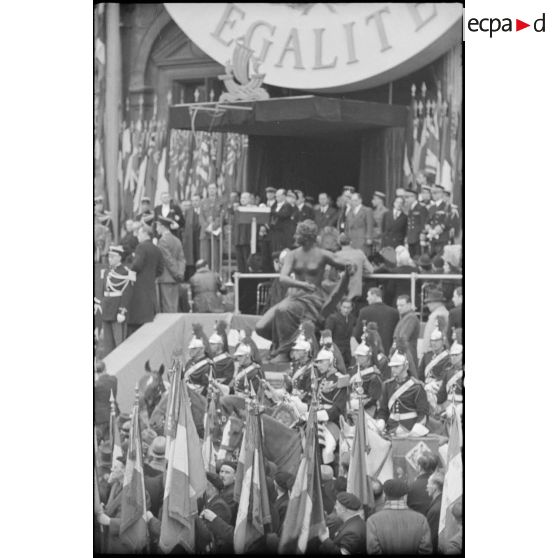 Discours du général de Gaulle à l'Hôtel de ville. [description provisoire]