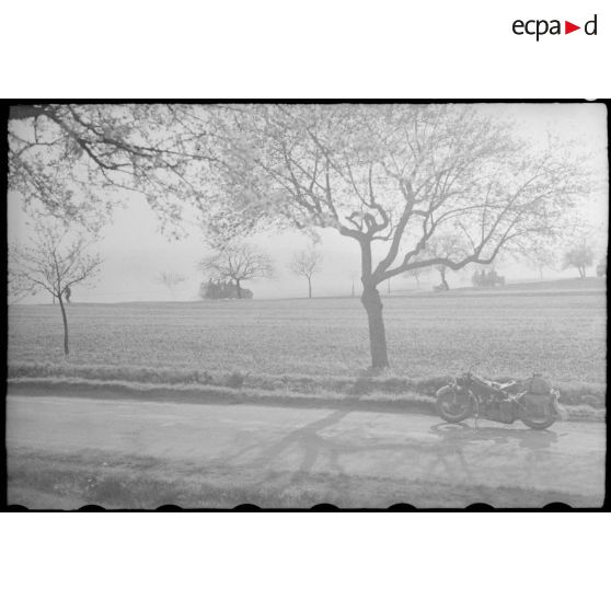 Prise de la ville de Freudestadt - Progression en Forêt Noire. [description provisoire]