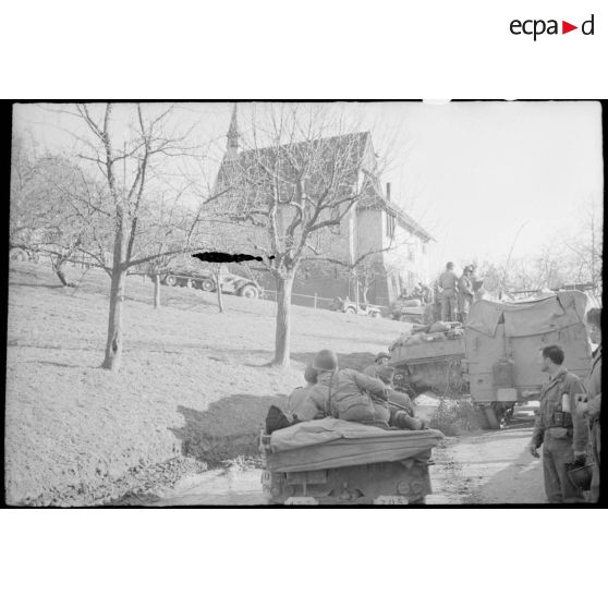 Prise de la ville de Freudestadt - Progression en Forêt Noire. [description provisoire]