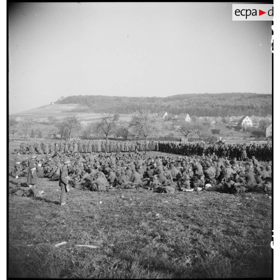 Prisonniers de guerre allemands dans le  Bade-Würtemberg. [description provisoire]
