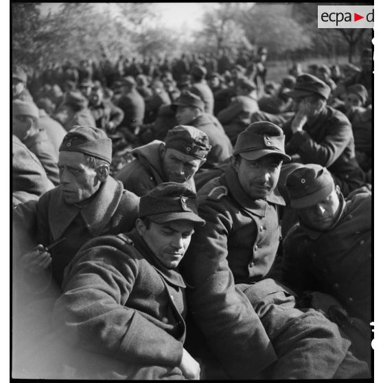 Prisonniers de guerre allemands dans le  Bade-Würtemberg. [description provisoire]