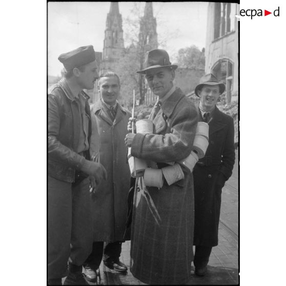 Population civile de Stuttgart. [description provisoire]