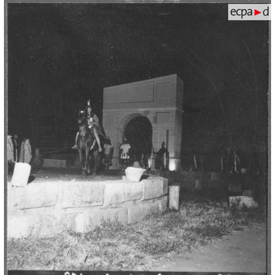 Base maréchal de Lattre d'Aïn Arnat. Cérémonie commémorative de la mort du lieutenant Bernard de Lattre de Tassigny.