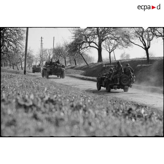 Progression de la 5e DB vers Stuttgart.