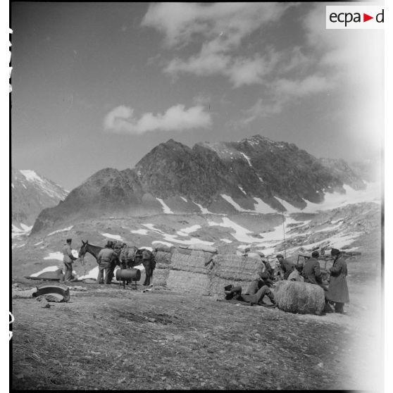 La bataille de l'Authion avec la 1re DFL (Division française libre) : franchissement du col de la Lombarde.