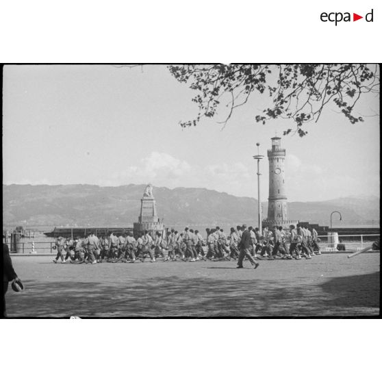 Musique militaire d'une unité de la 1re armée à Lindau