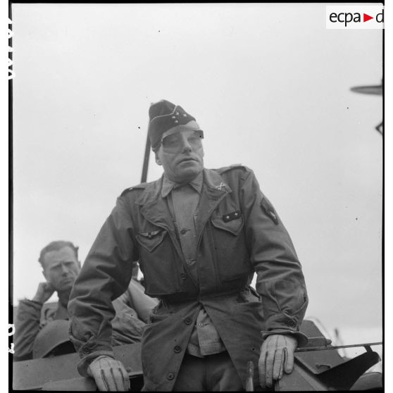 Portrait du général de brigade Guy Schlesser, commandant la 5e DB.