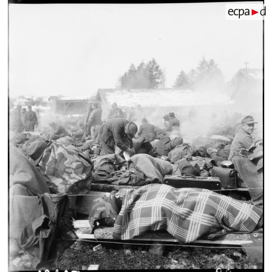 Camp de triage de prisonniers de guerre allemands entre Traunstein, Inzell et Berchtesgaden.