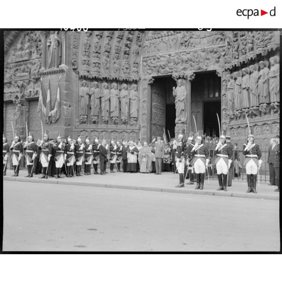 Cérémonie religieuse à la cathédrale Notre-Dame de Paris.