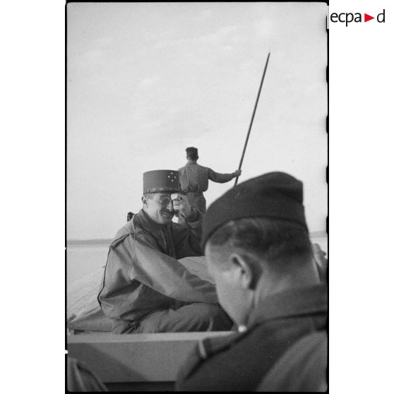 Portraits du général de corps d'armée Philippe Leclerc de Hauteclocque, commandant la 2e DB.