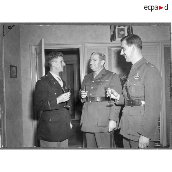 Le général de Beauchesne, gouverneur militaire de Berlin.