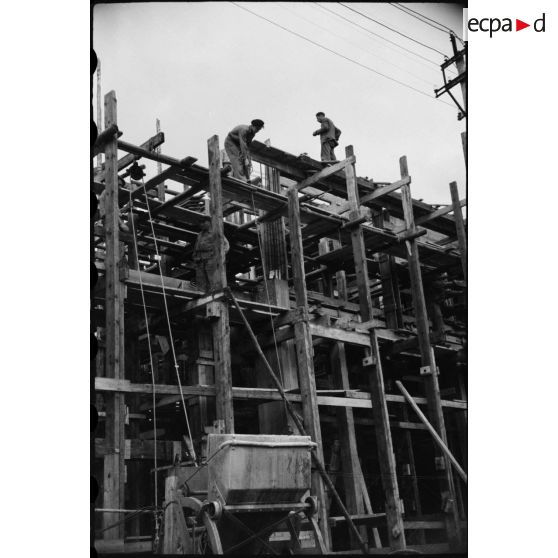 Atelier du Havre : construction de charpentes en bois de bâtiments.