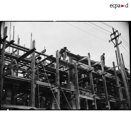 Atelier du Havre : construction de charpentes en bois de bâtiments.