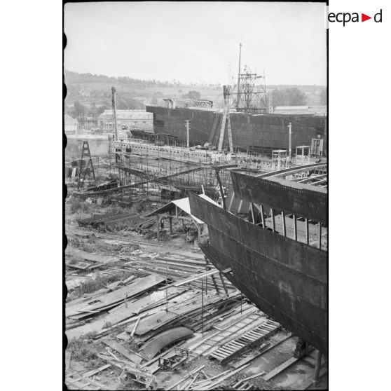 Construction navale dans un chantier de Seine-Maritime.