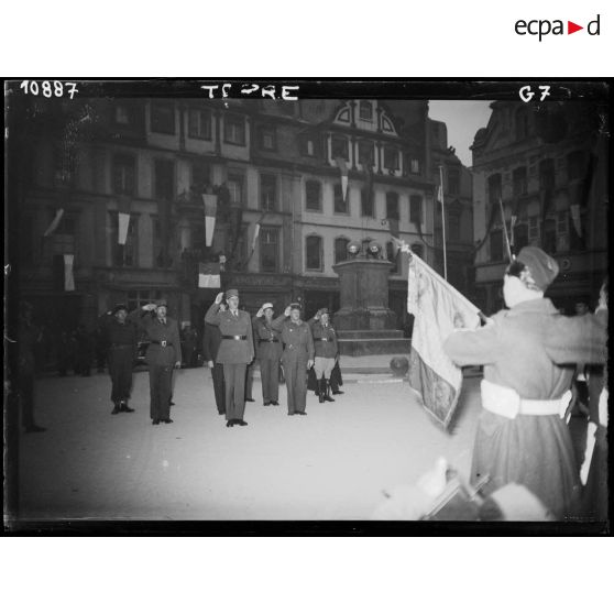 Le général De Gaulle à Coblence.