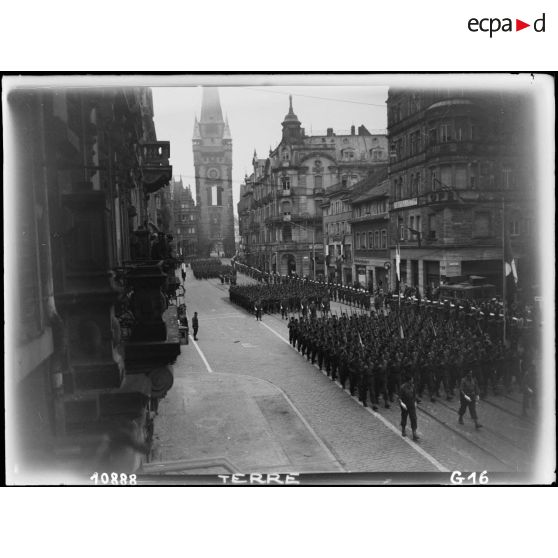 Défilé des troupes à Fribourg.