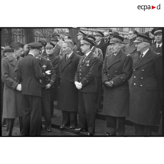 Autorités militaires et civile, lors de la cérémonie du 11 novembre à Strasbourg.