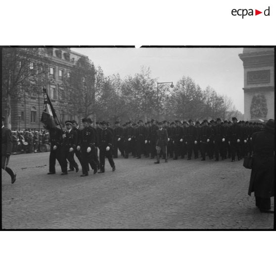 Défilé de l'école polytechnique.