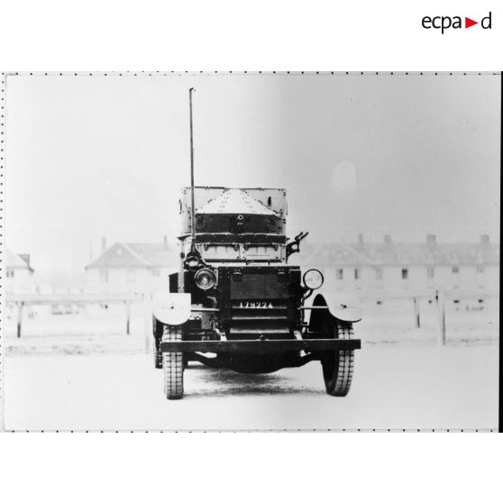 Automitrailleuse France 1939-1940 : White-Laffly 50 AM.