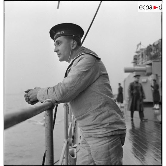 Portrait de Jean Kerlevéo, vicaire de Paimpol et prêtre marin, matelot à bord du croiseur Georges Leygues.