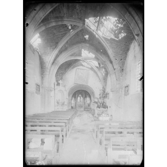 Vassincourt (Meuse). Intérieur de l’église. [légende d’origine]