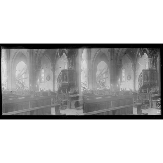 Louppy-le-Château. Intérieur de l’église. [légende d’origine]