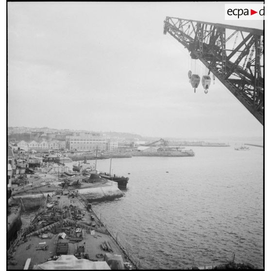 Le port et l'arsenal de Brest.