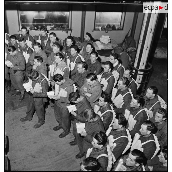 Messe à bord du paquebot/croiseur auxiliaire le Ville d'Oran.