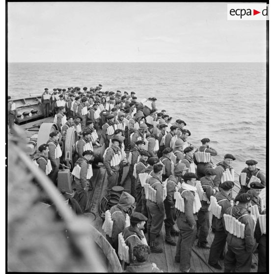 Traversée du paquebot/croiseur auxiliaire le Ville d'Oran vers l'Ecosse puis la Norvège.