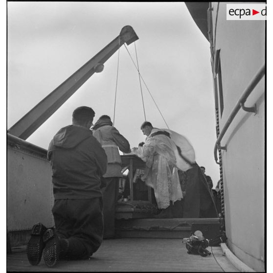 Messe à bord du paquebot transport de troupes le Ville d'Alger.