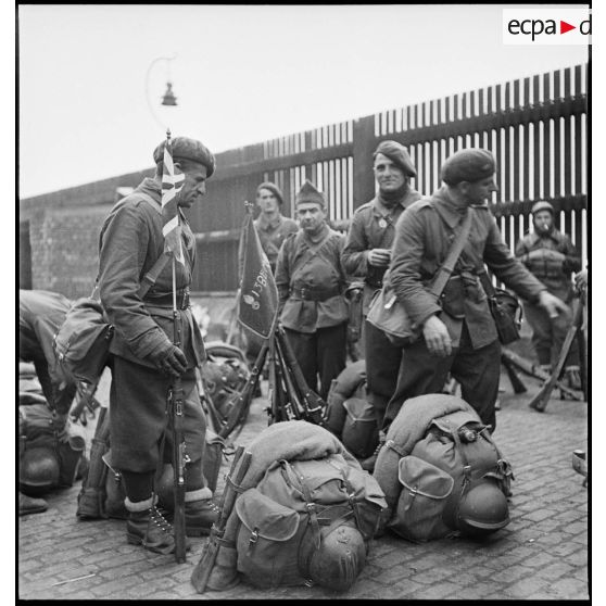 Légionnaires de la 13e DBMLE à Liverpool.