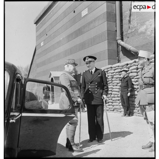 L'amiral Abrial et le général d'armée Corap.