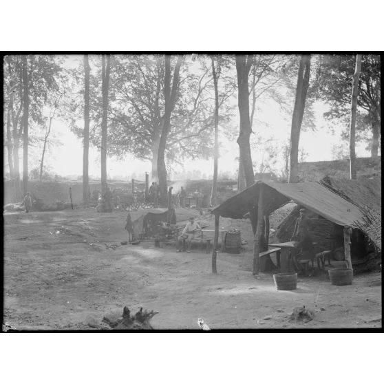 Parc d'Offémont (Oise). Les cuisines du 316e de ligne. [légende d'origine]