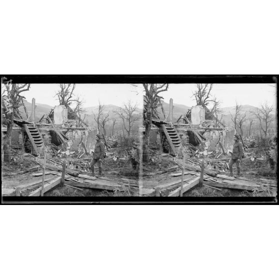 Metzeral, ruines des premières maisons. [légende d’origine]