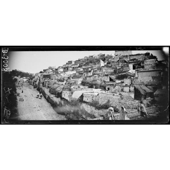 Moulay Idriss, vue générale de la ville. [légende d’origine]