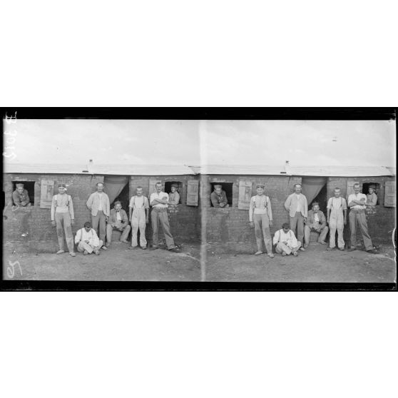 Dar Bel Amri, le camp des prisonniers allemands. [légende d’origine]