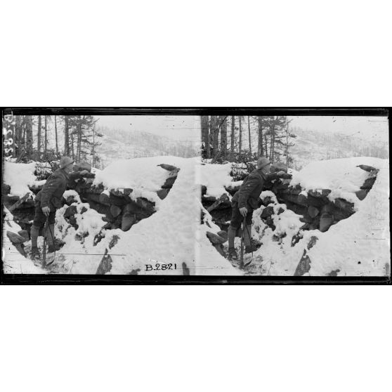 Chasseur alpin en observation. [légende d’origine]