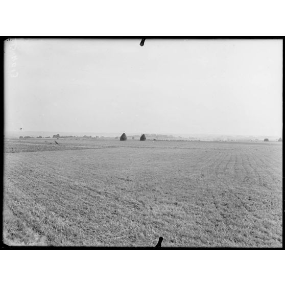 Panorama du plateau de Barcy. [légende d’origine]