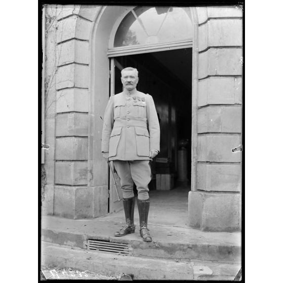 Verdun, le général Passaga commandant la 133e division. [légende d’origine]