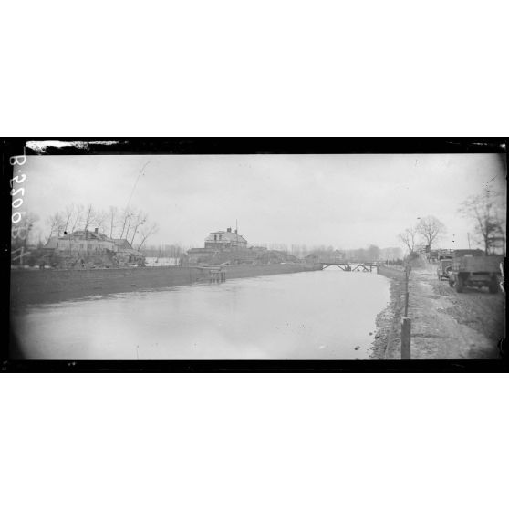 Sempigny (Oise), ponts sautés sur l'Oise. [légende d'origine]