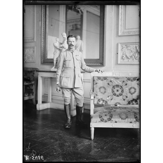 Compiègne, GQG, le colonel Boucher. [légende d’origine]